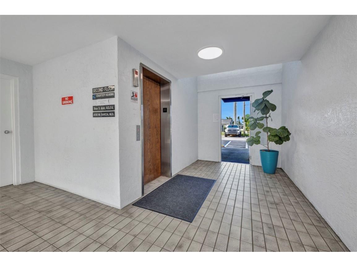 3417 Tamiami Trail #E Port Charlotte FL 33952 C7511995 image9