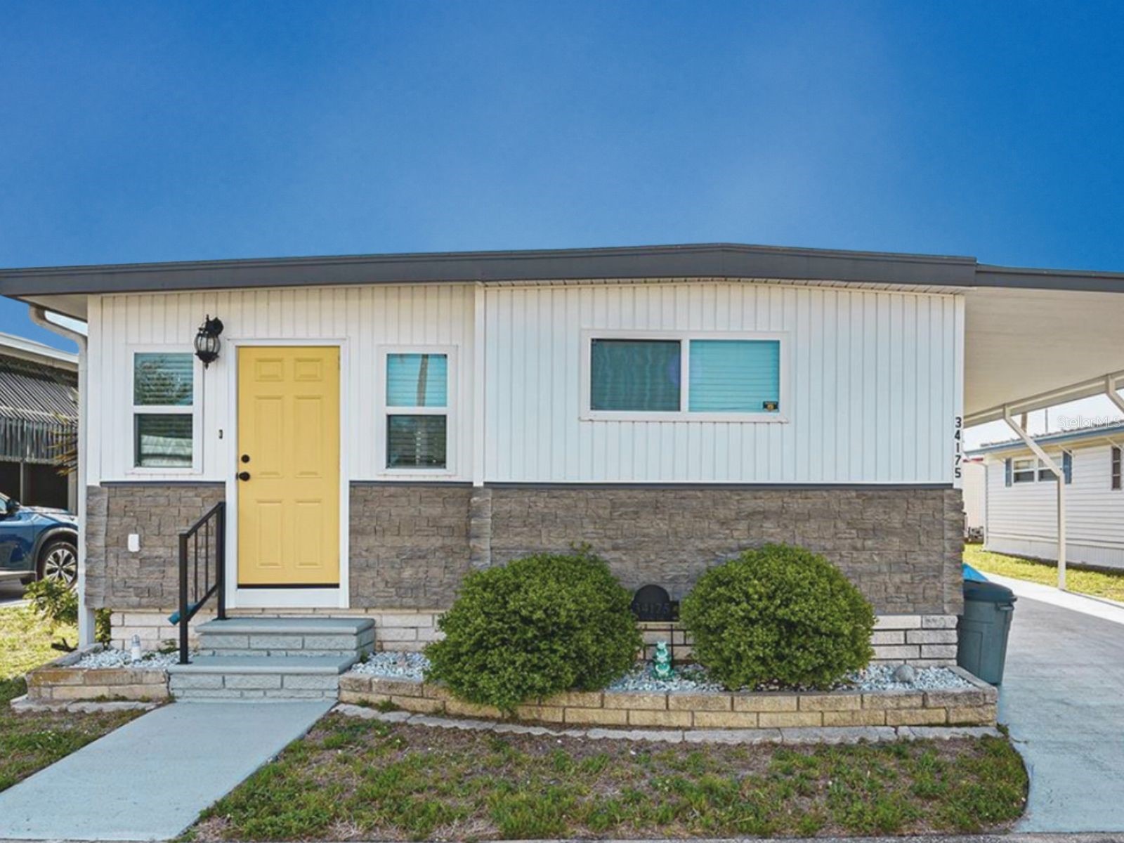 34175 Canal Drive Pinellas Park FL 33781 J1000460 image1