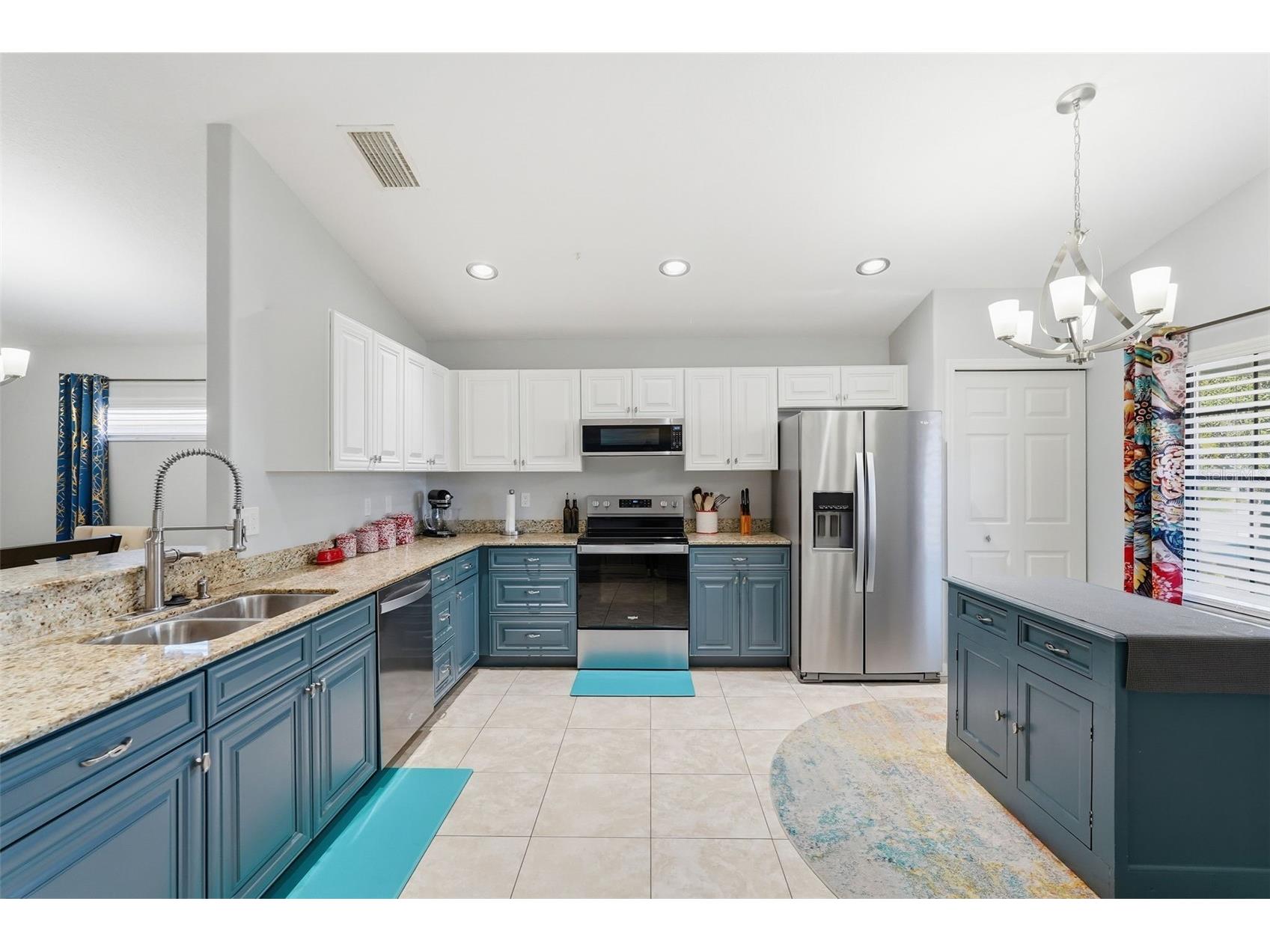 3418 72nd Drive E Sarasota FL 34243 TB8470372 image3