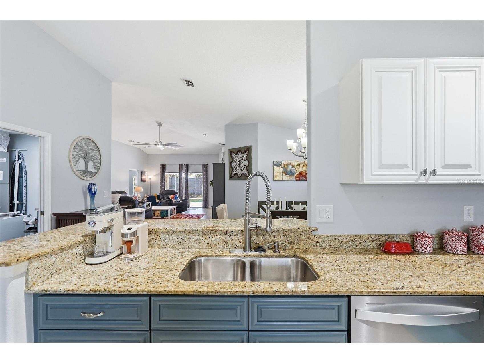 3418 72nd Drive E Sarasota FL 34243 TB8470372 image7