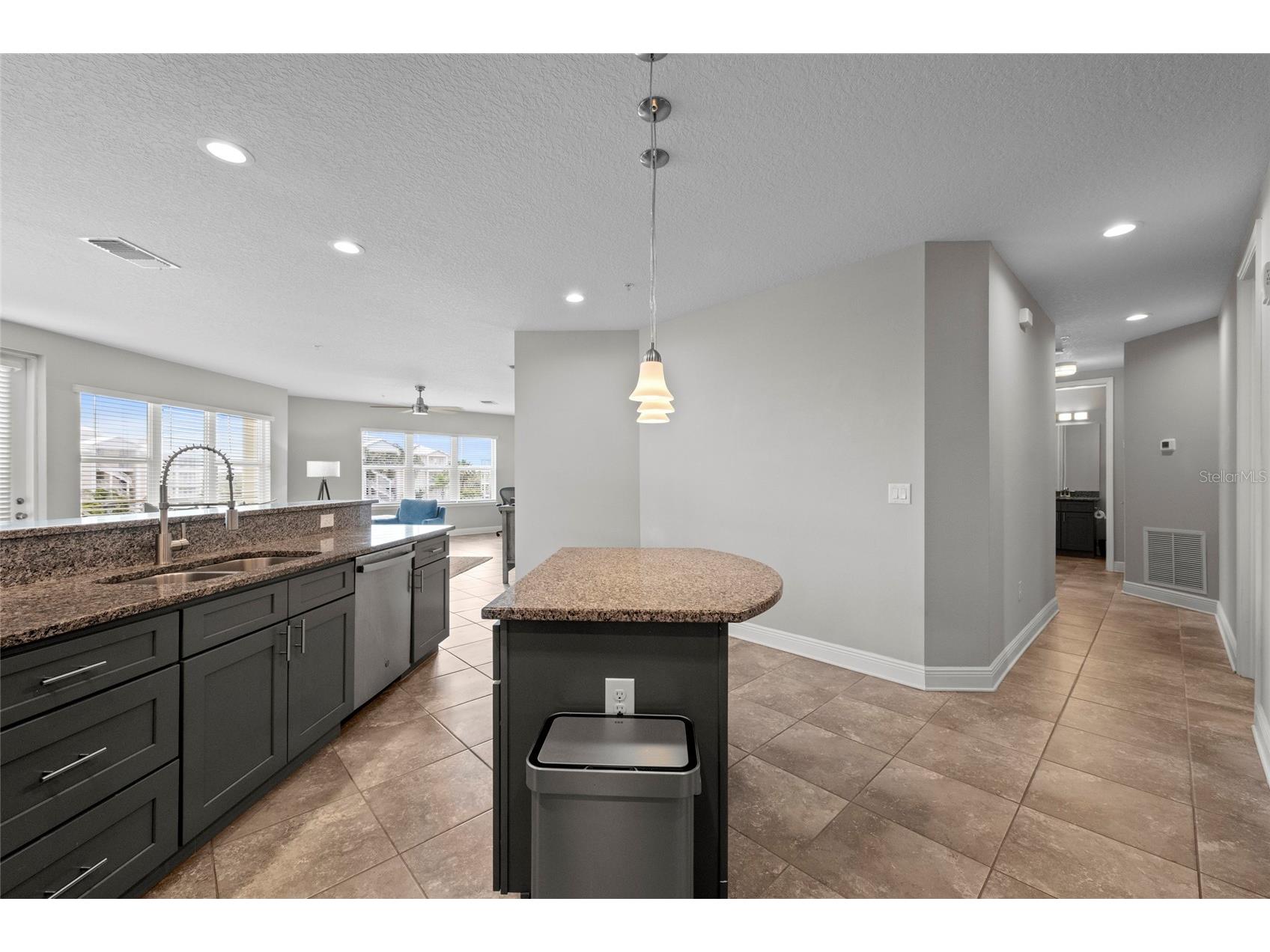 3418 79th Street Circle W #202 Bradenton FL 34209 - PALMA SOLA BAY A4694350 image6