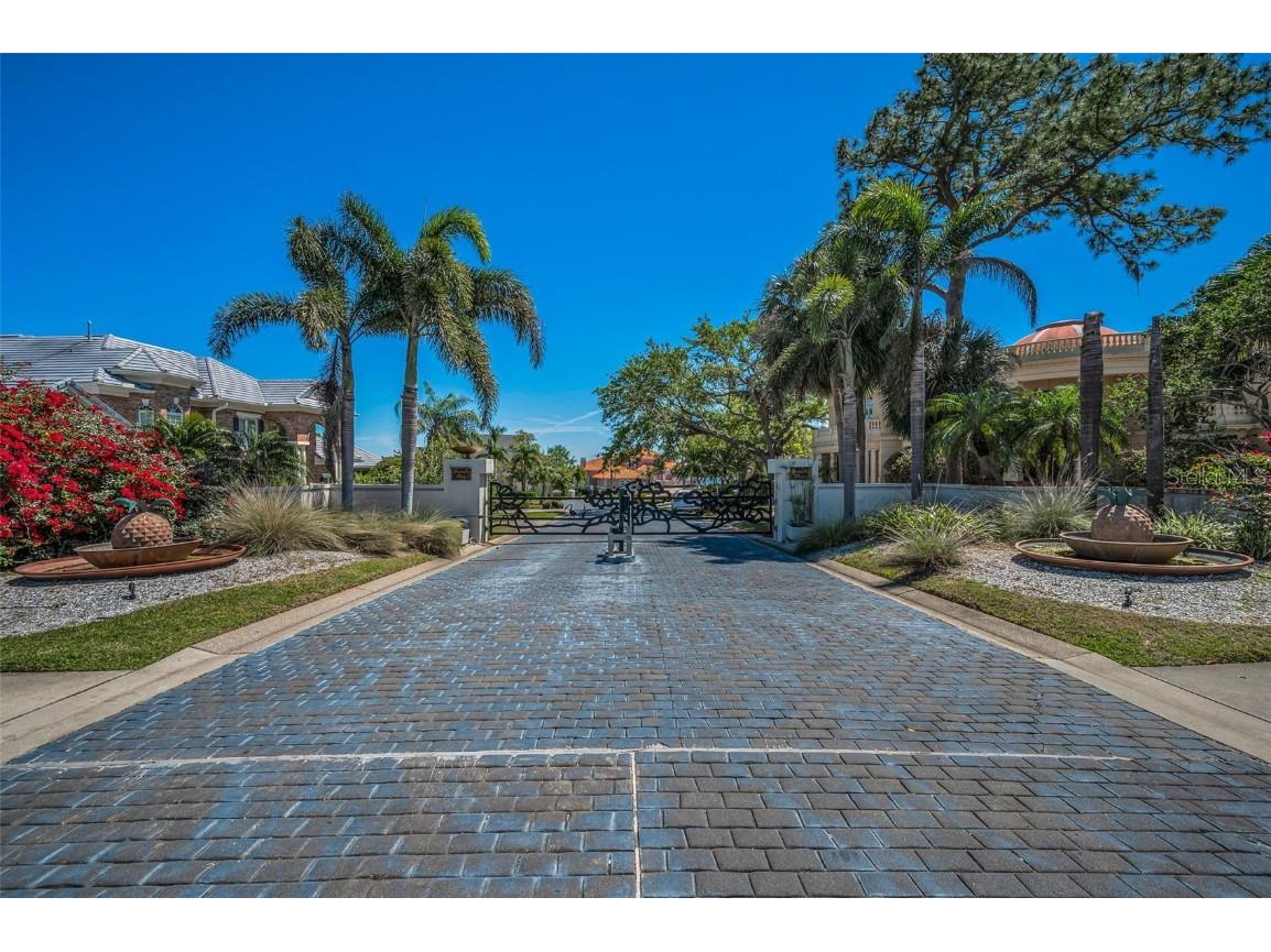 3418 Braeside Place Clearwater FL 33759 - TAMPA BAY TB8312911 image70