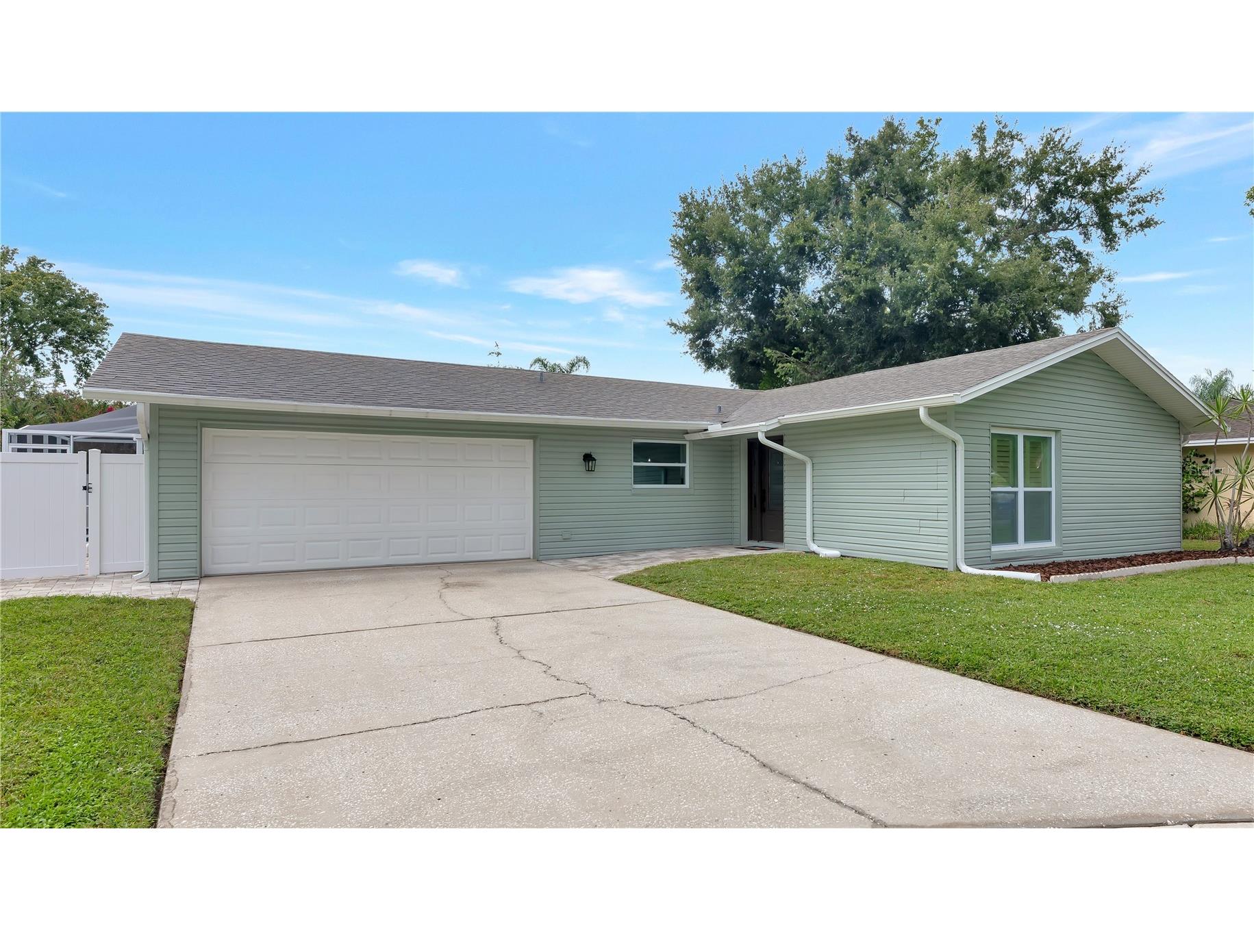 3418 Glossy Ibis Court Palm Harbor FL 34683 TB8429129 image1
