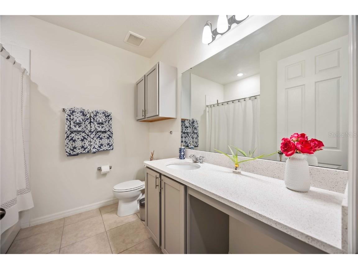 3419 74th Avenue Circle E Sarasota FL 34243 A4666713 image27