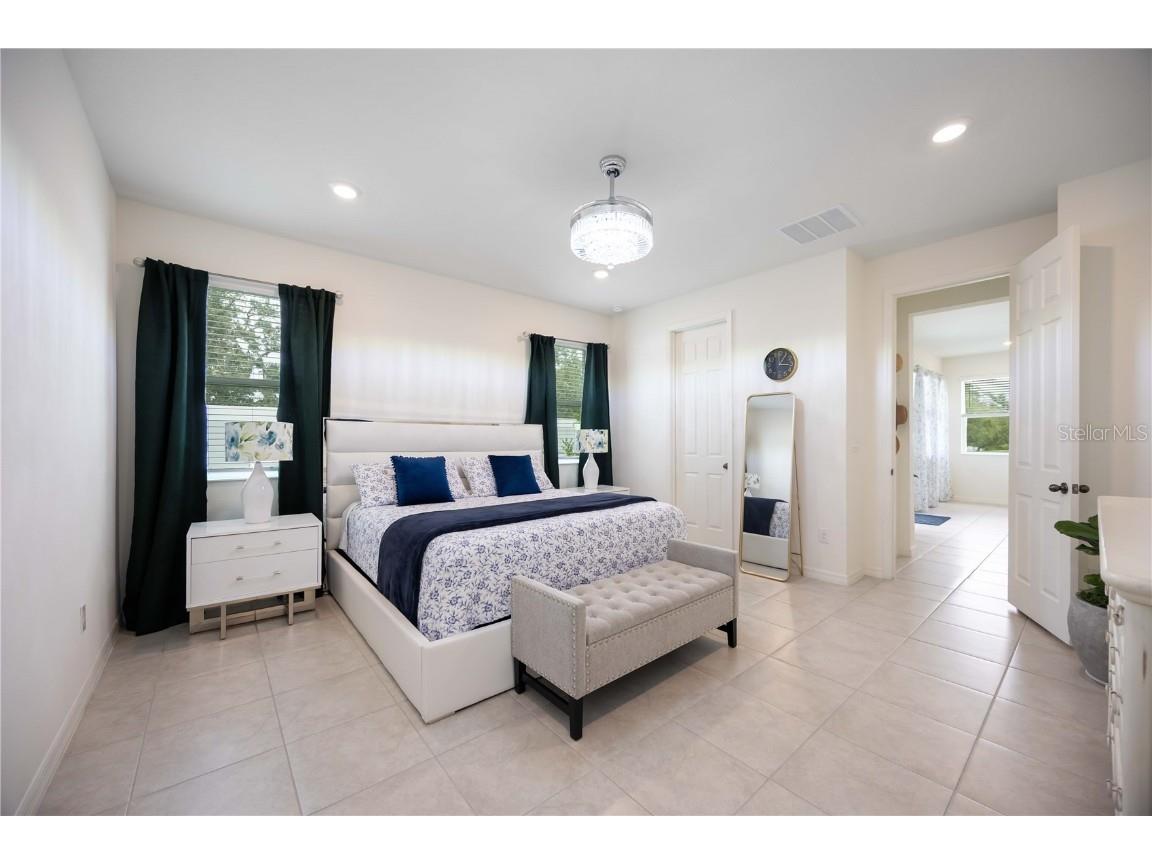 3419 74th Avenue Circle E Sarasota FL 34243 A4666713 image30