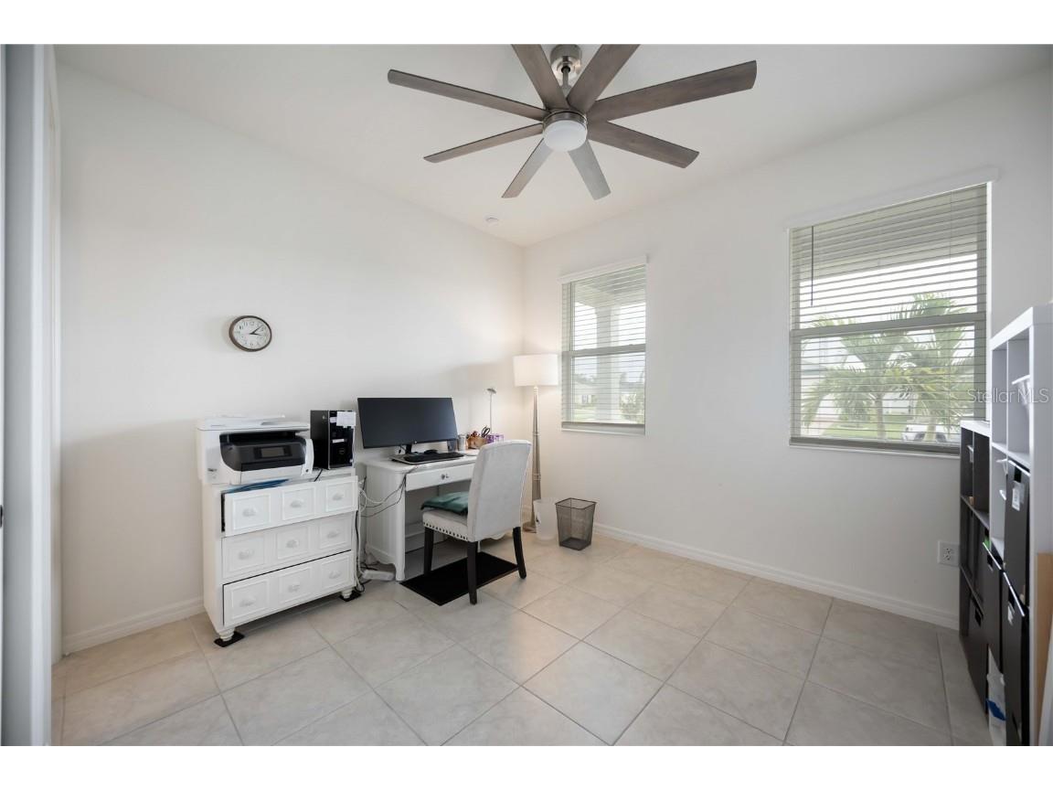 3419 74th Avenue Circle E Sarasota FL 34243 A4666713 image34