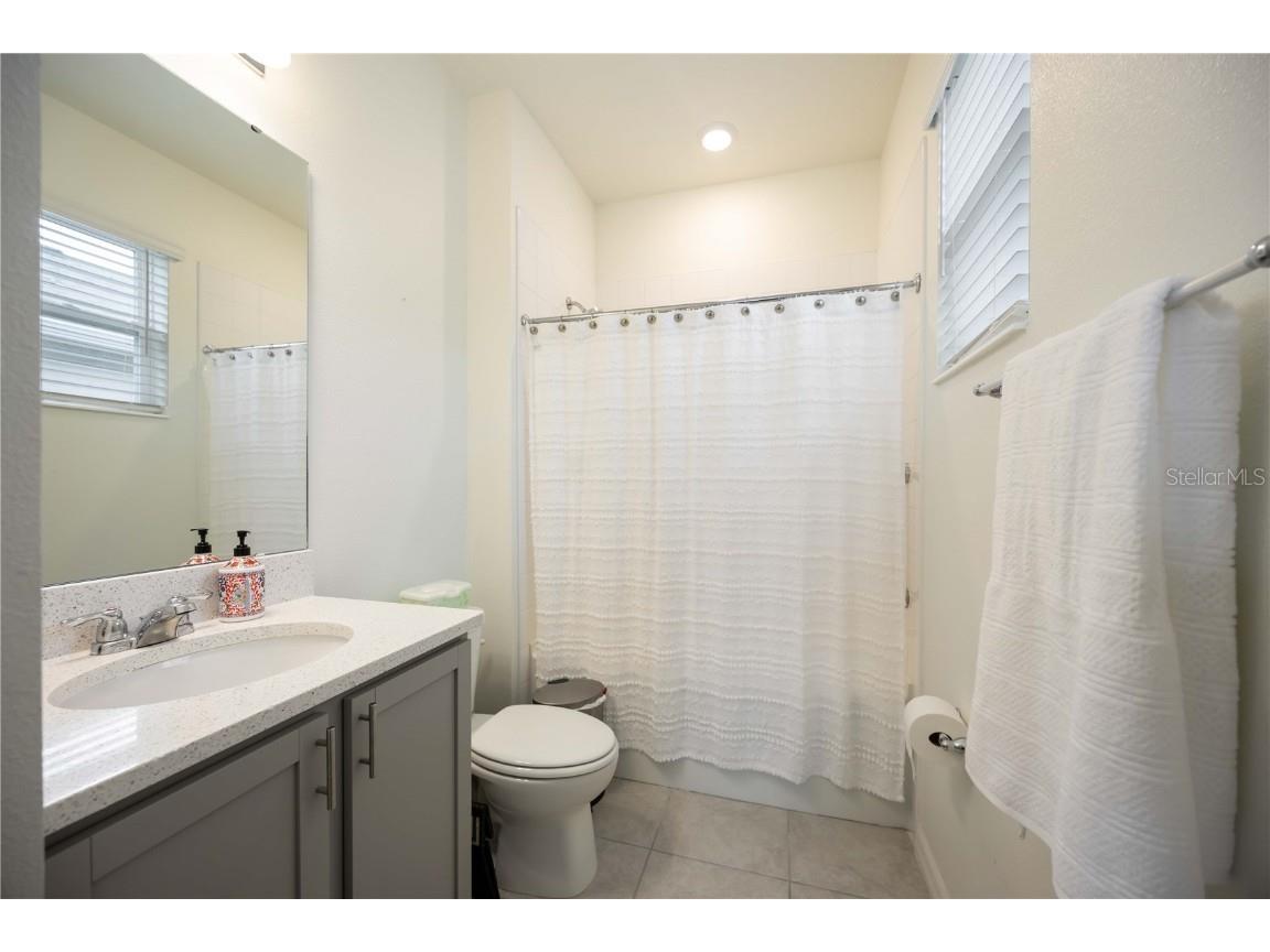 3419 74th Avenue Circle E Sarasota FL 34243 A4666713 image36