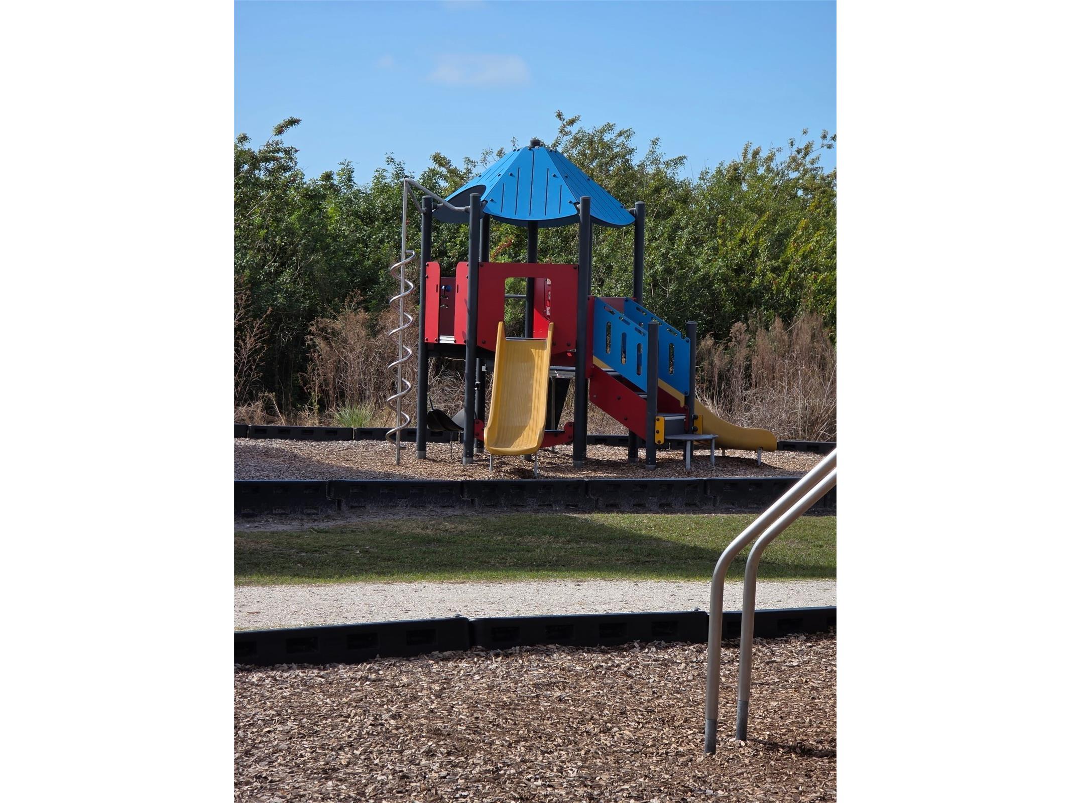 3419 74th Avenue Circle E Sarasota FL 34243 A4666713 image41