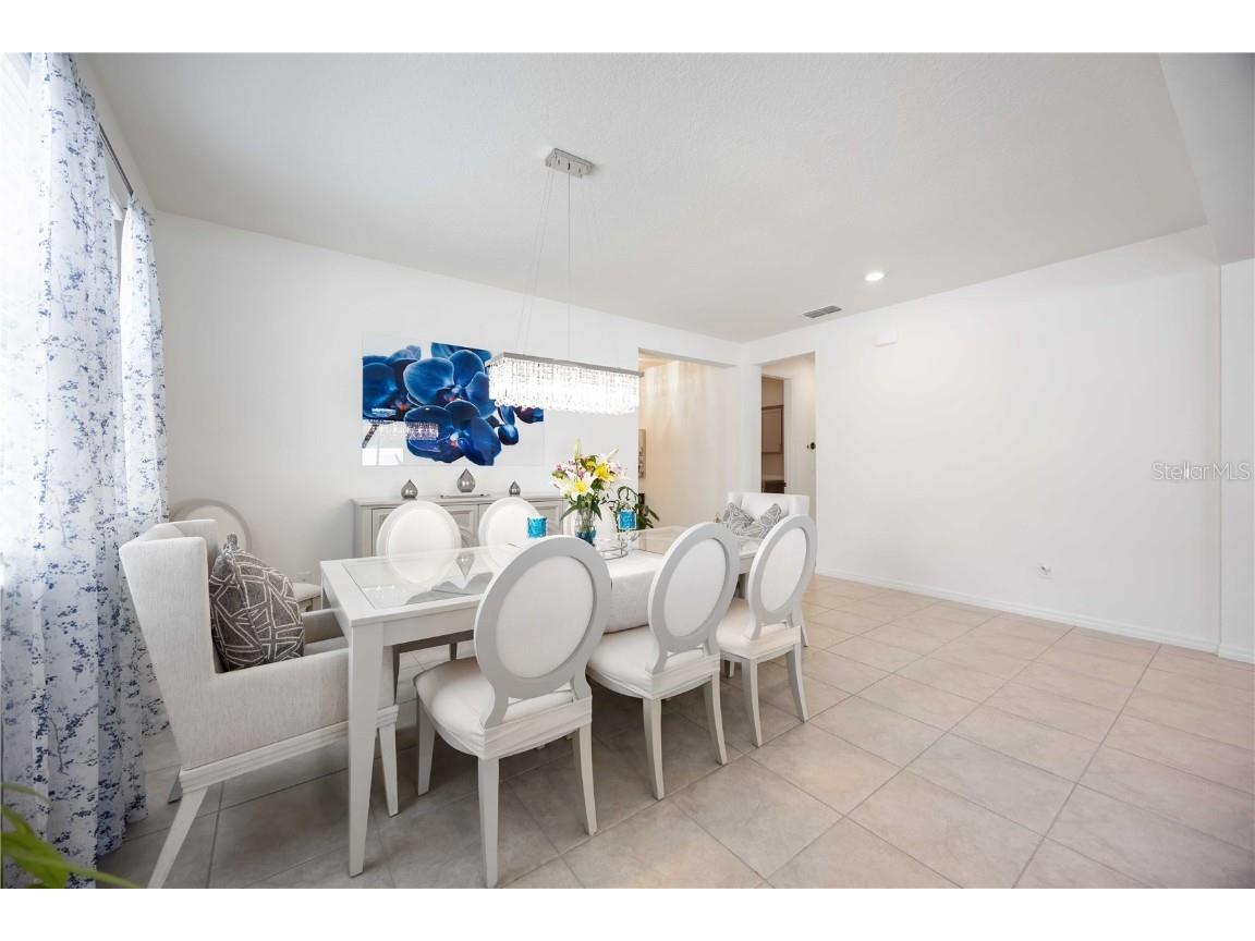 3419 74th Avenue Circle E Sarasota FL 34243 A4666713 image8