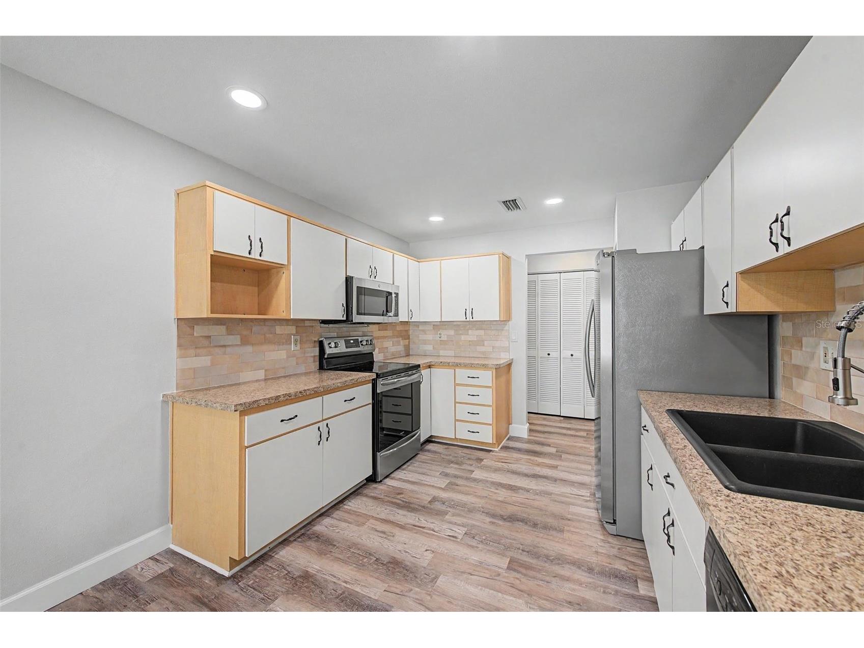 3419 Annette Court Clearwater FL 33761 TB8529326 image8