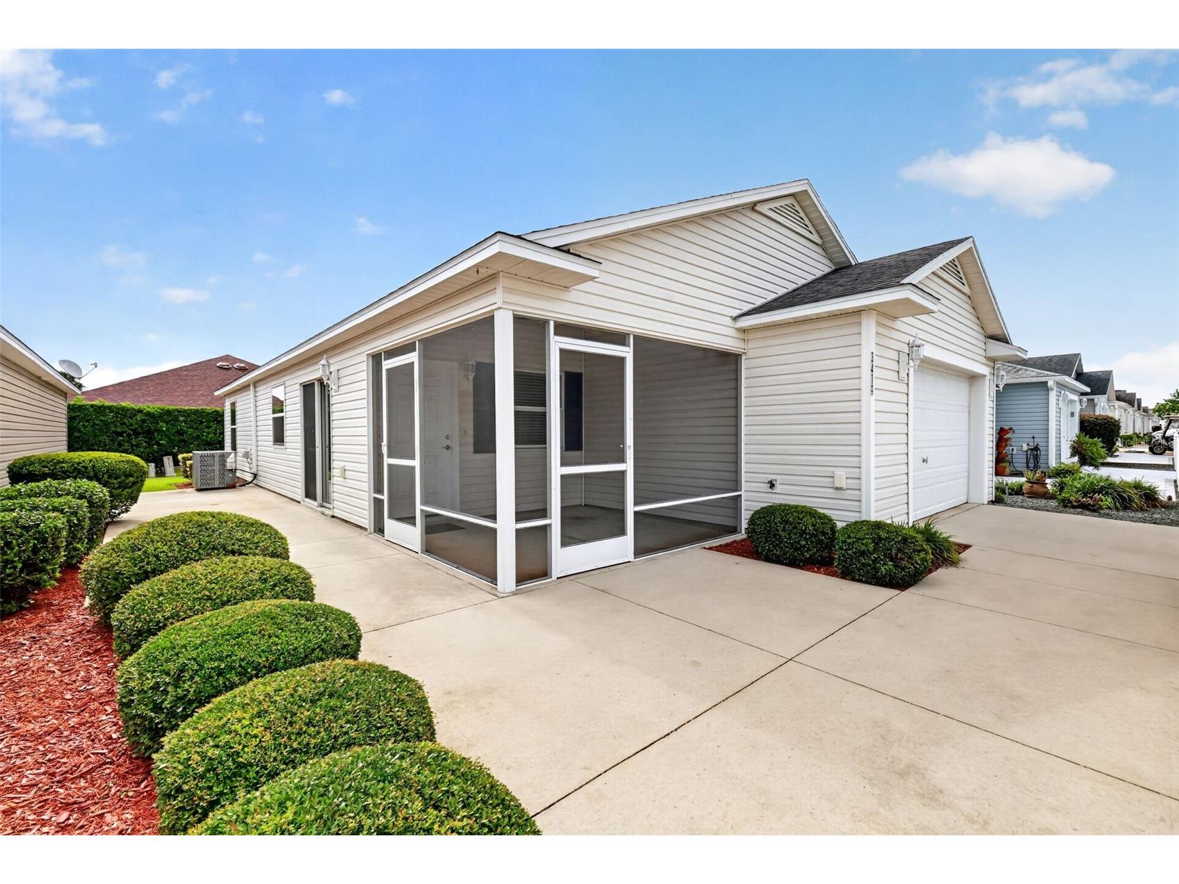 3419 Carrabelle Court The Villages FL 32163 G5113373 image2