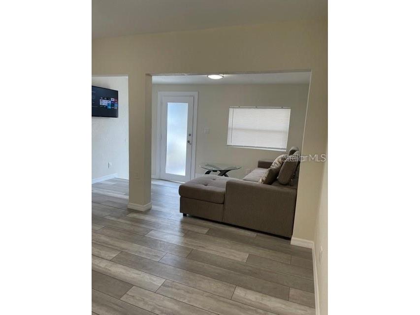 3419 W Saint John Street Tampa FL 33607 TB8510235 image4