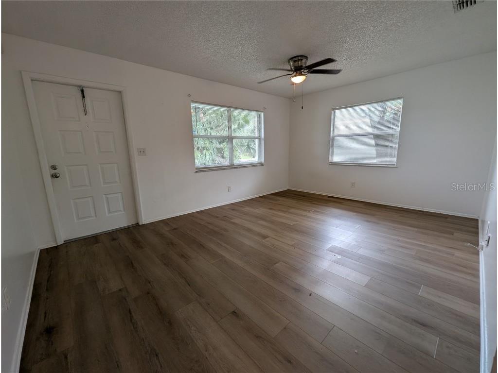 342 21st Avenue S Saint Petersburg FL 33705 TB8420599 image3