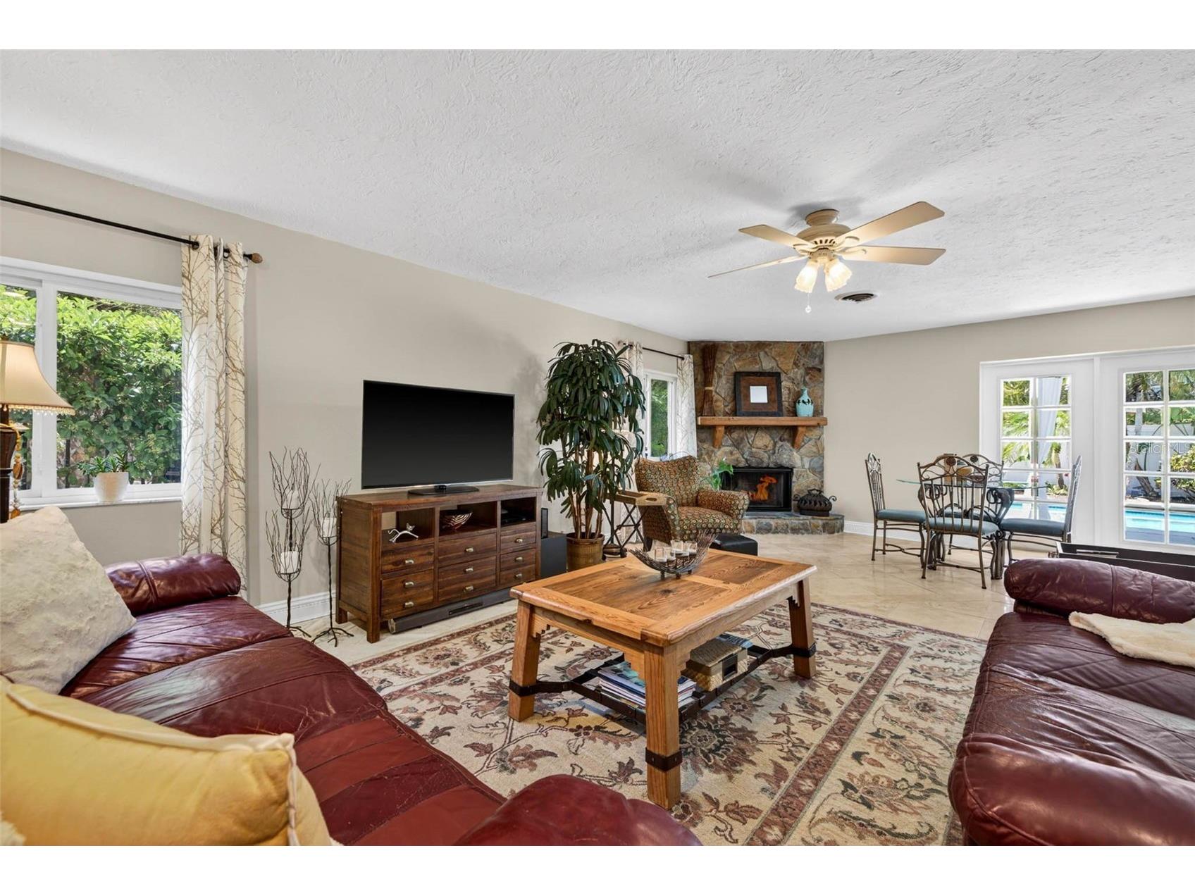 342 2nd Avenue N Tierra Verde FL 33715 TB8500894 image19