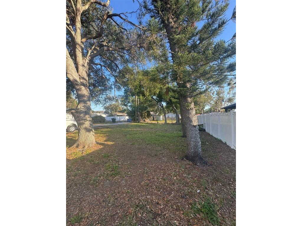 342 51st Avenue N Saint Petersburg FL 33703 TB8371078 image19