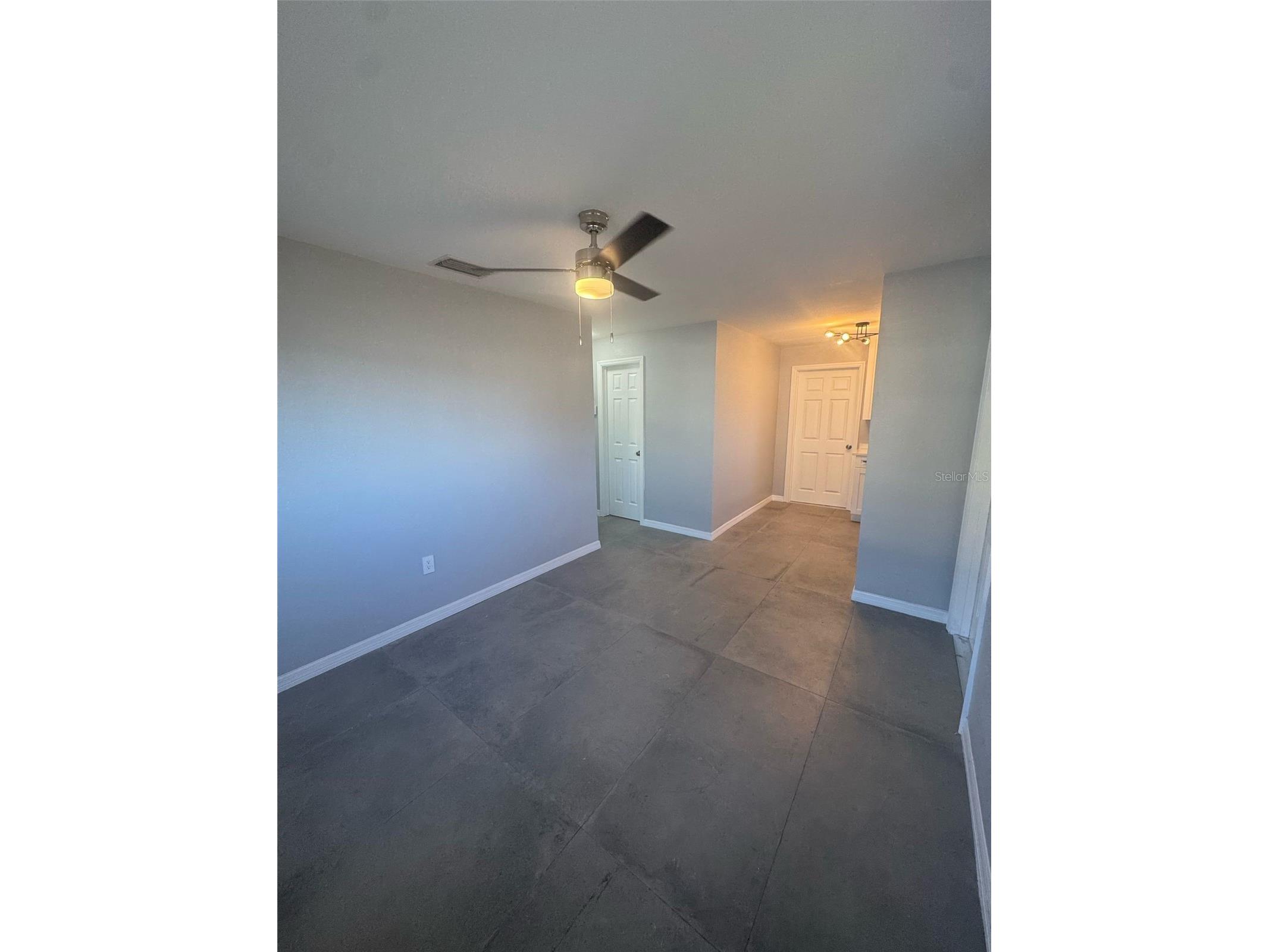 342 51st Avenue N Saint Petersburg FL 33703 TB8513355 image4