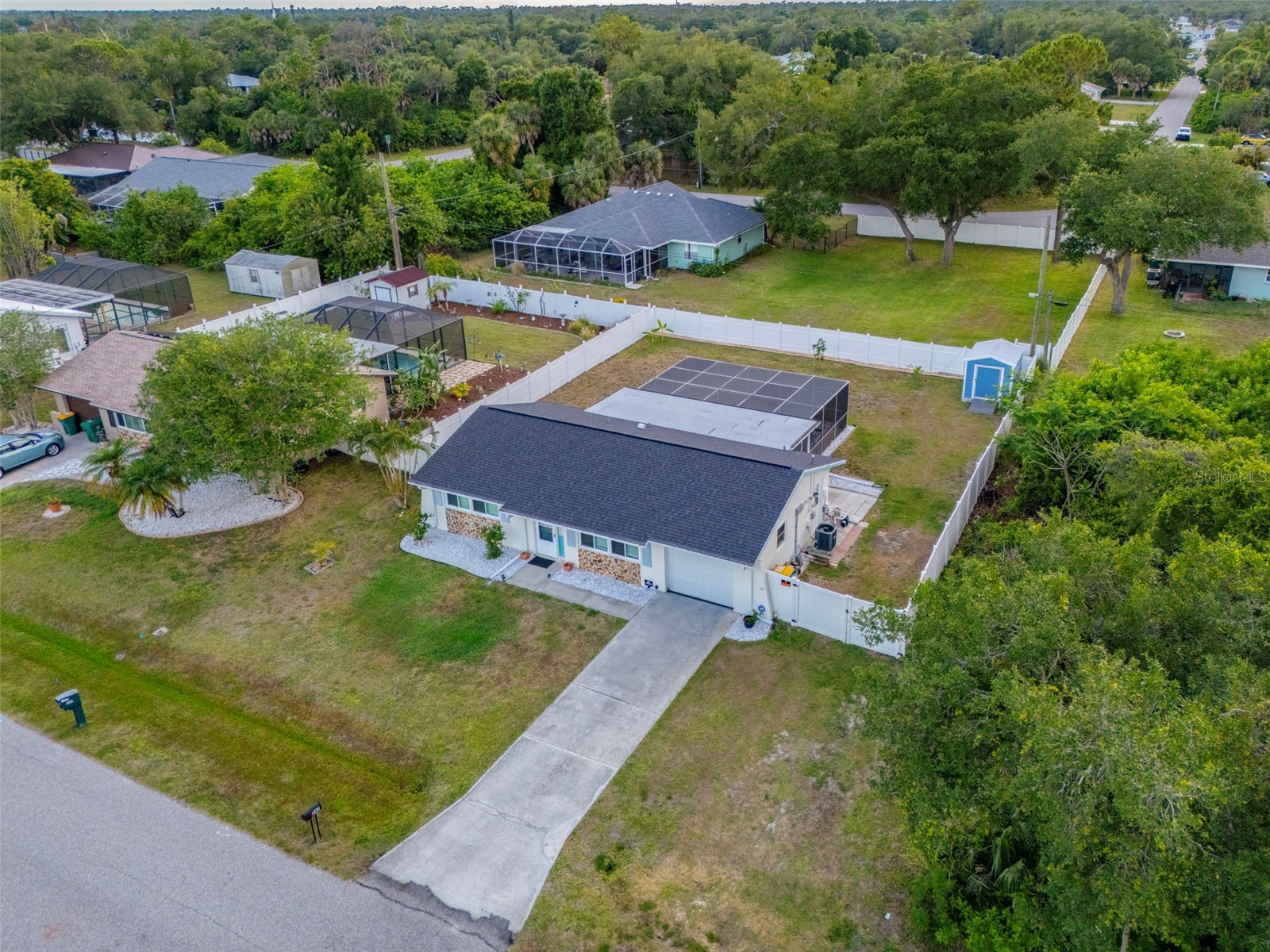 342 Aurora Street Port Charlotte FL 33948 C7526087 image3