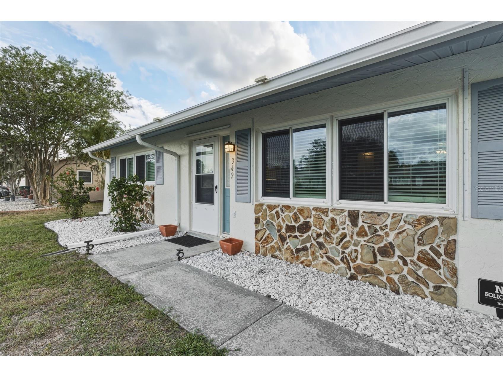 342 Aurora Street Port Charlotte FL 33948 C7526087 image4