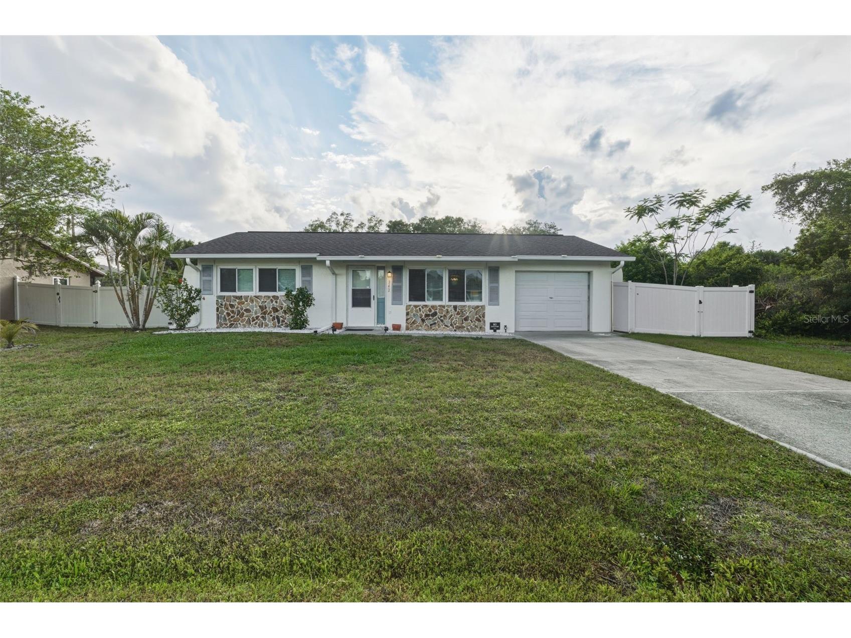 342 Aurora Street Port Charlotte FL 33948 C7526087 image44