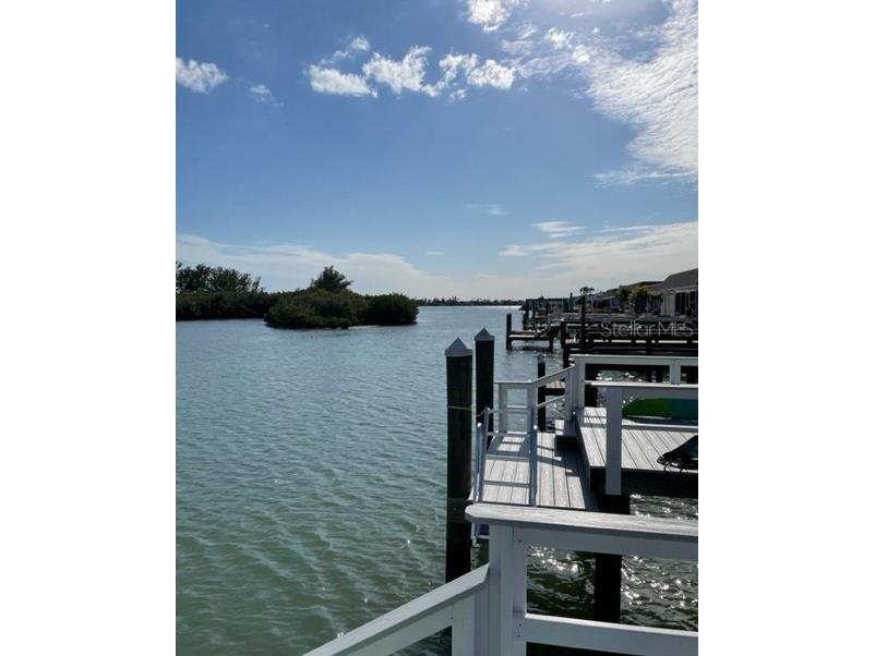 342 Boca Ciega Point Boulevard S Saint Petersburg FL 33708 - BOCA CIEGA BAY U8155115 image1