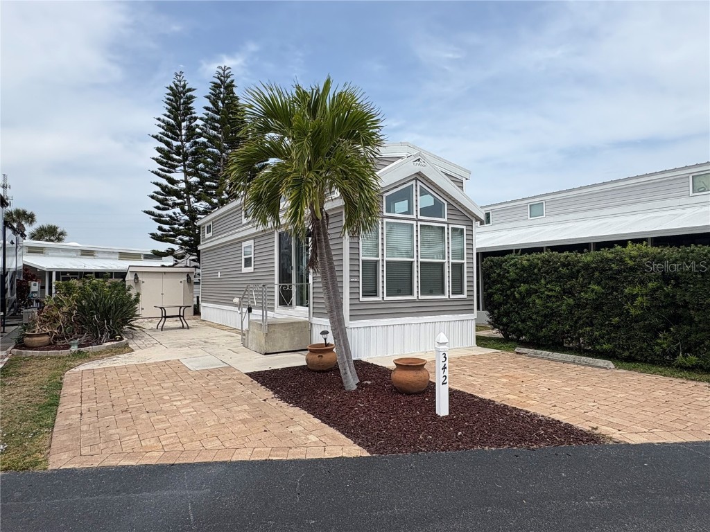 342 Carousel Lane Melbourne Beach FL 32951 S5123369 image1