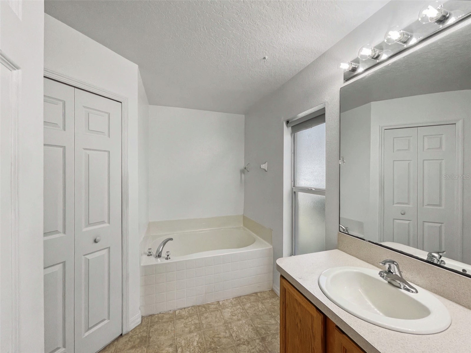 342 Dahoon Holly Drive Daytona Beach FL 32117 V4946752 image16