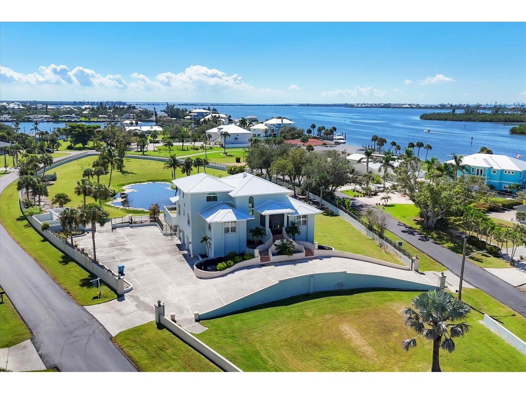 342 Green Dolphin Drive Placida FL 33946 D6134109 image1