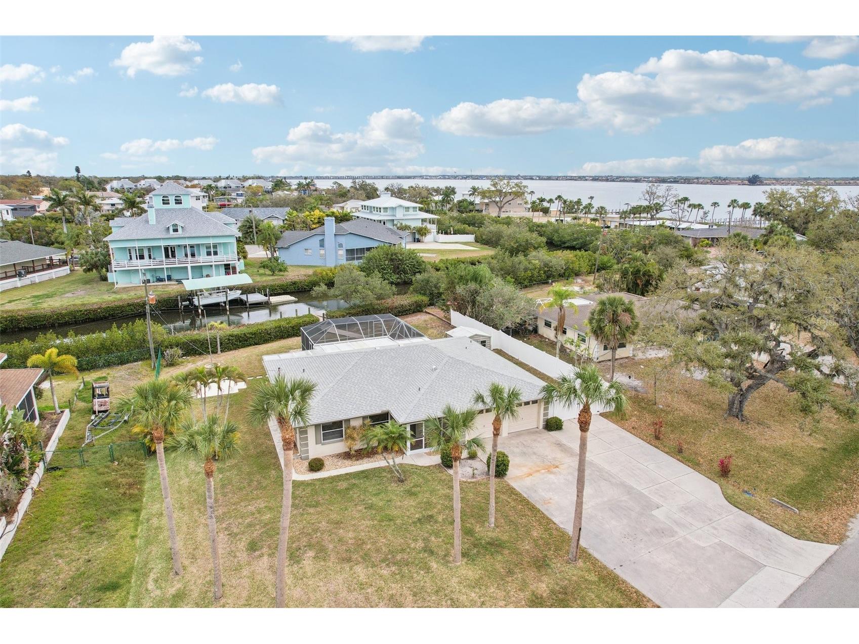 342 Shore Drive Ellenton FL 34222 - MANATEE RIVER TB8479348 image1