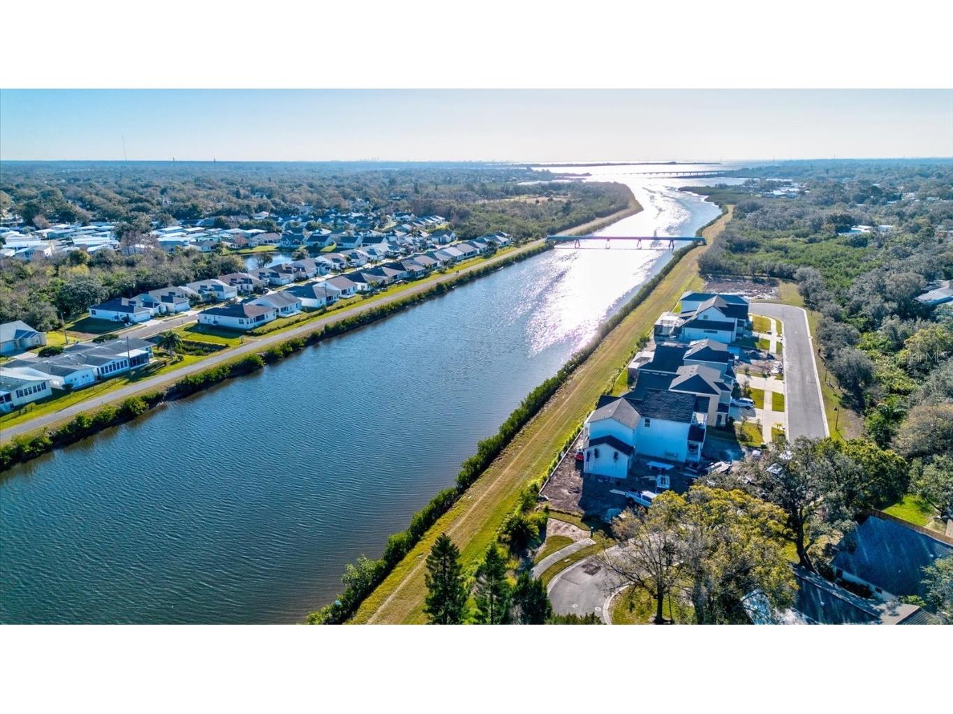 3420 Channelside Court Safety Harbor FL 34695 TB8375309 image54