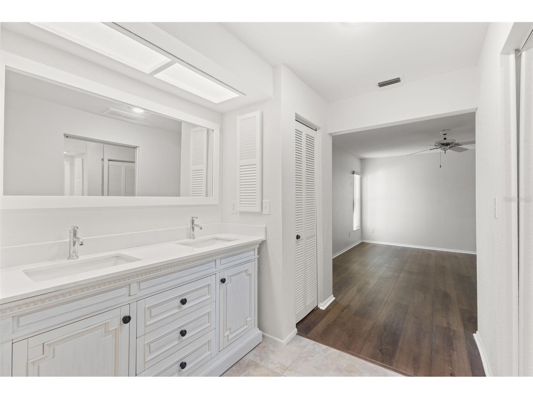 3420 Hyde Park Drive Clearwater FL 33761 TB8530966 image24