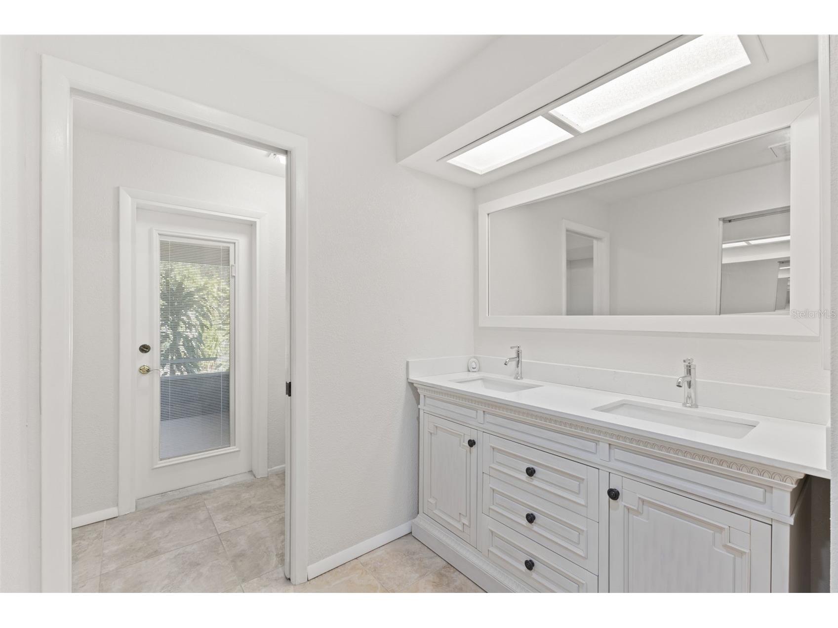 3420 Hyde Park Drive Clearwater FL 33761 TB8530966 image25