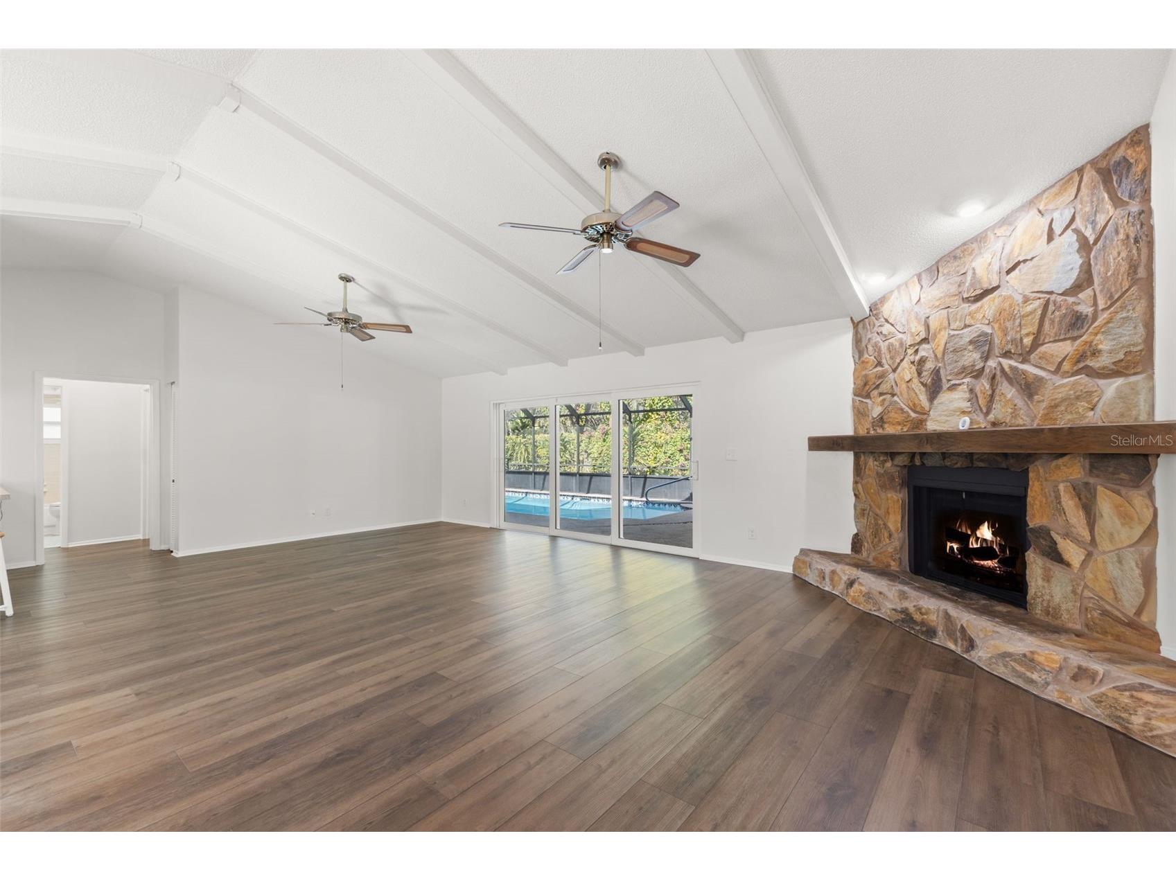 3420 Hyde Park Drive Clearwater FL 33761 TB8530966 image6