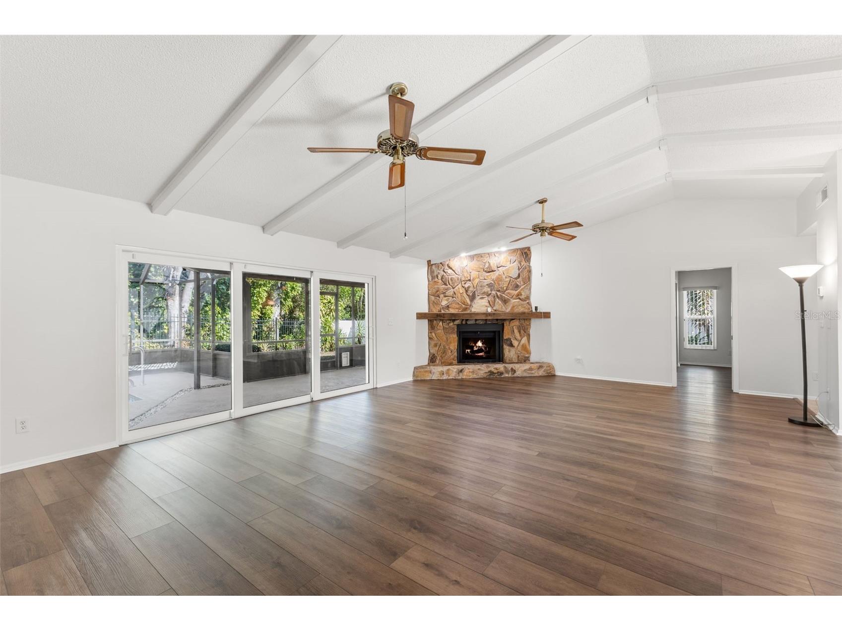 3420 Hyde Park Drive Clearwater FL 33761 TB8530966 image9