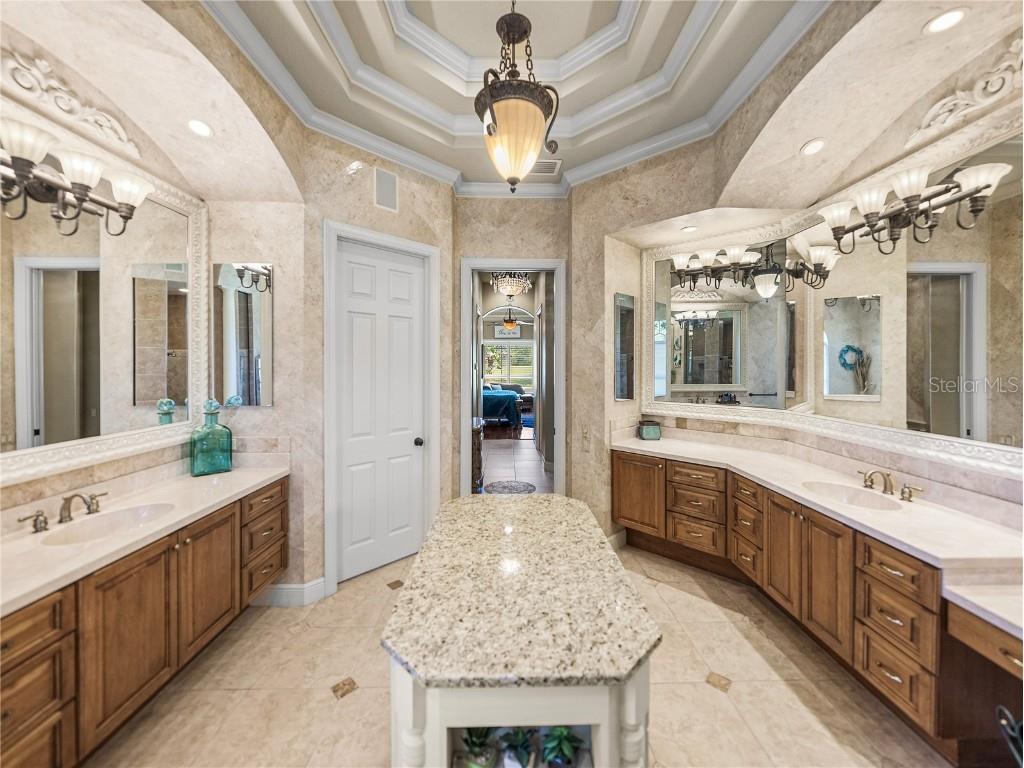 34201 Kentucky Derby Place Dade City FL 33525 TB8364044 image60