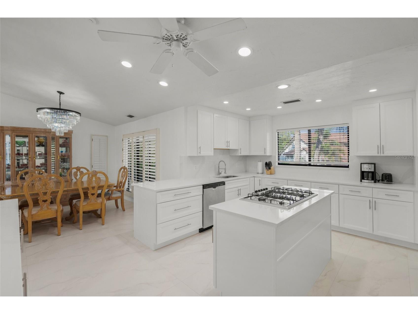 3421 Bayou Sound Longboat Key FL 34228 A4684177 image15