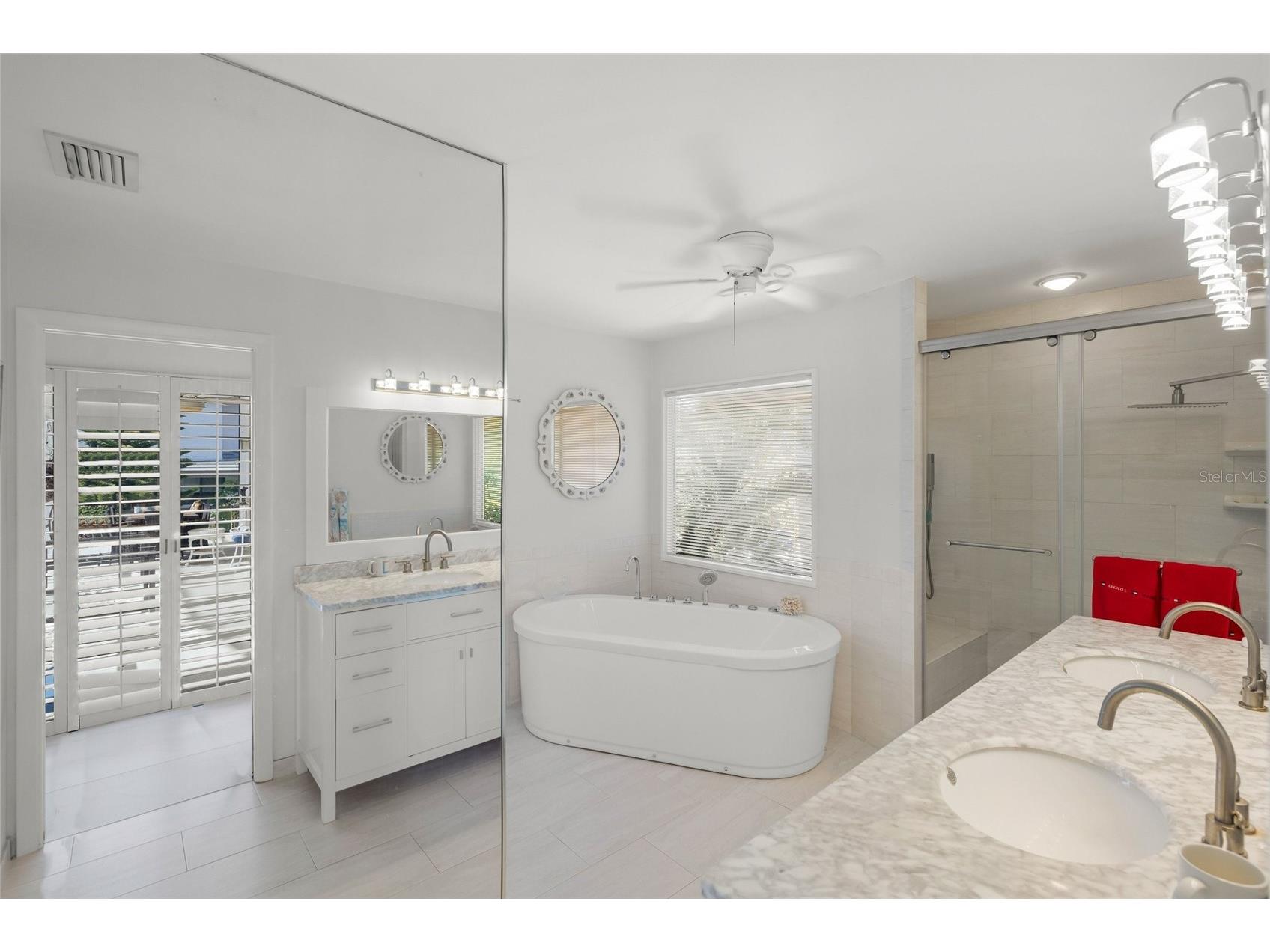 3421 Bayou Sound Longboat Key FL 34228 A4684177 image23