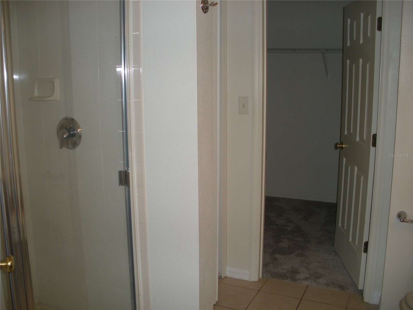 3421 Parkridge Circle #19-201 Sarasota FL 34243 A4679777 image8
