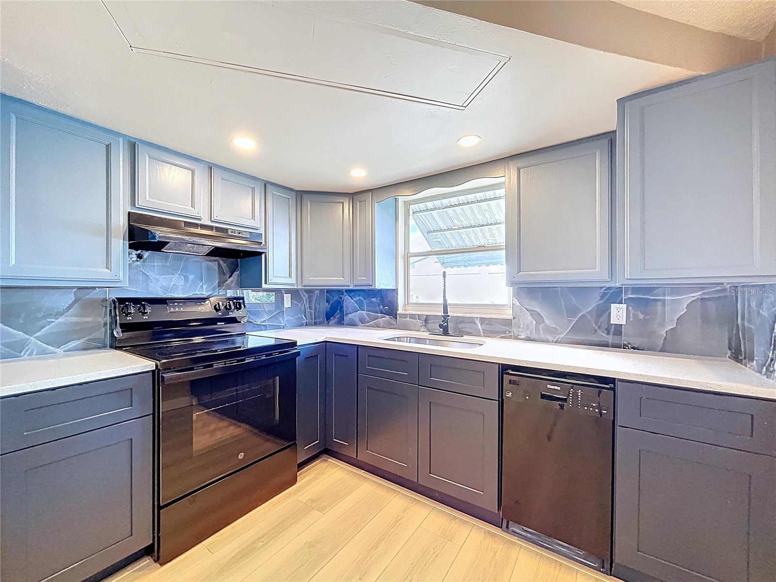 3421 Supreme Drive Holiday FL 34691 W7884456 image12