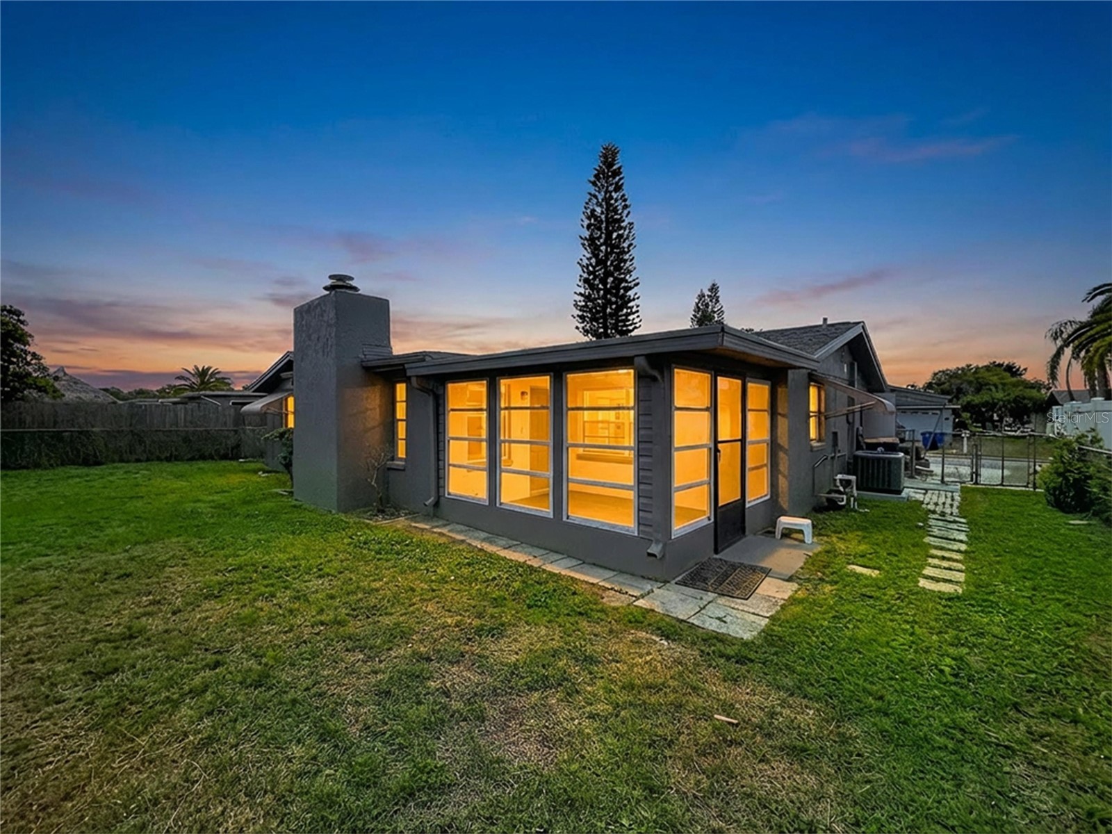 3421 Supreme Drive Holiday FL 34691 W7884456 image4