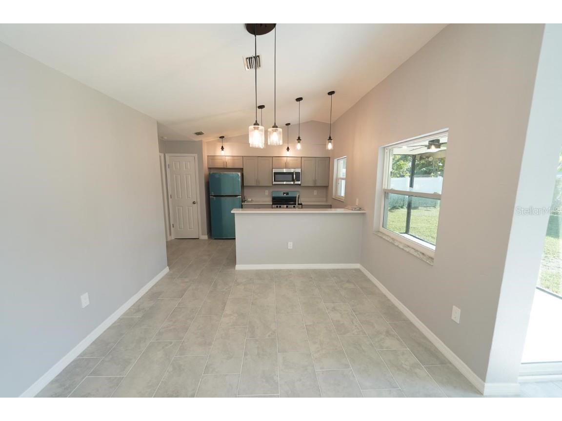 3422 29th Street E Bradenton FL 34208 T3548933 image8