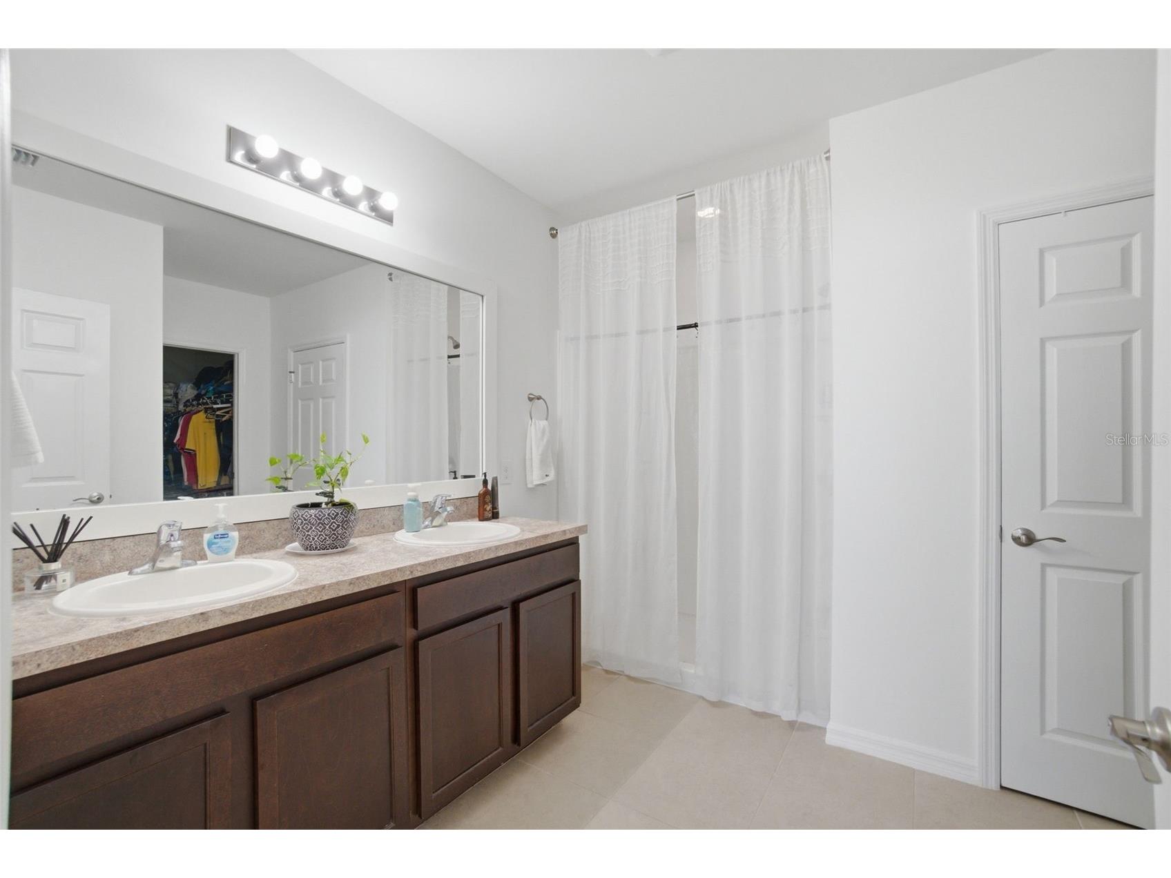 3422 Cancun Court Cape Coral FL 33909 C7525992 image16