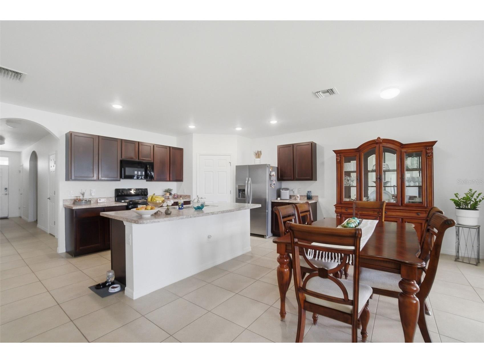 3422 Cancun Court Cape Coral FL 33909 C7525992 image6