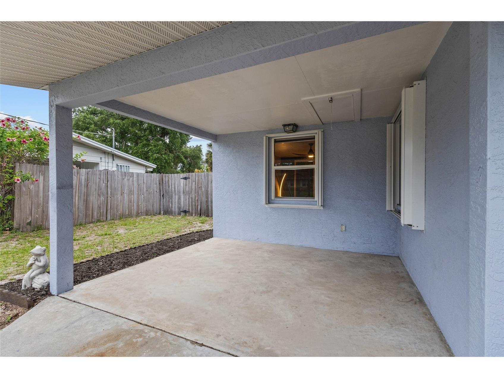 3422 Fenway Drive Sarasota FL 34232 N6144623 image2