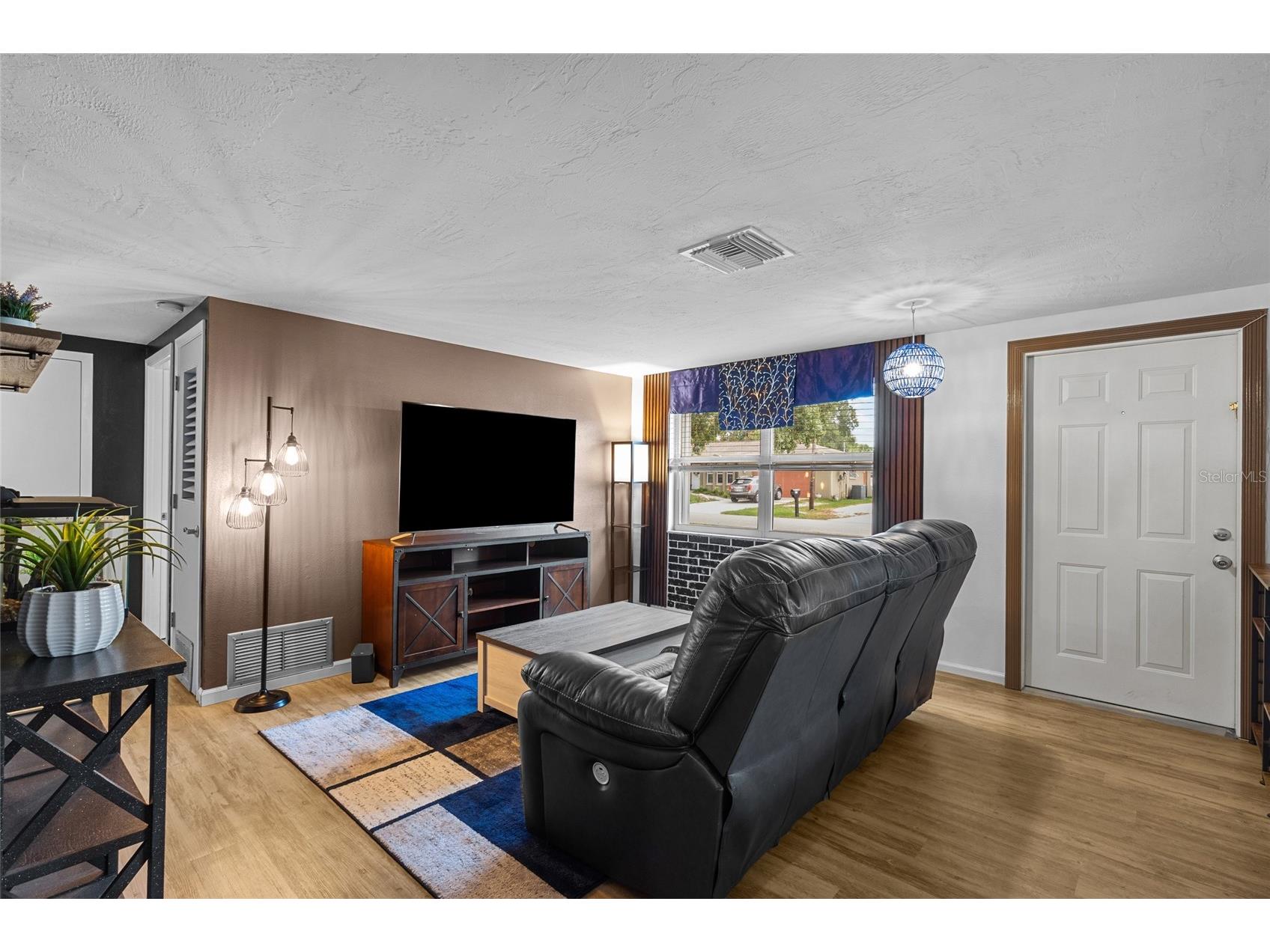 3422 Fenway Drive Sarasota FL 34232 N6144623 image9