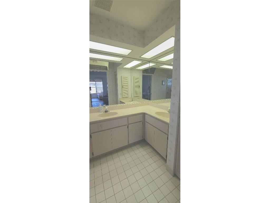 3422 Lori Lane #3422 New Port Richey FL 34655 W7880463 image38