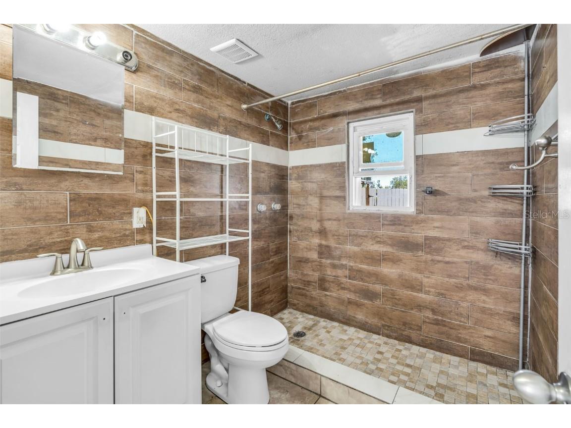 3422 W Idlewild Avenue Tampa FL 33614 TB8374221 image15