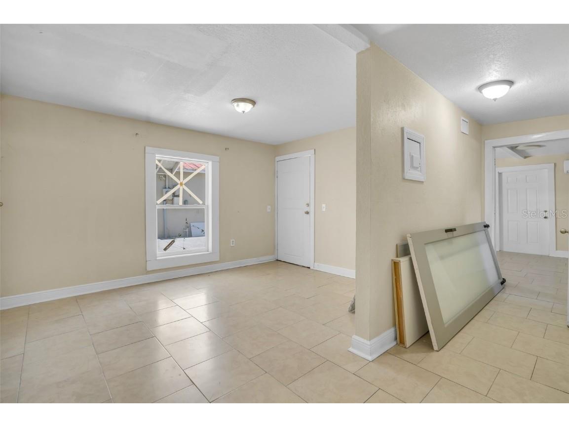 3422 W Idlewild Avenue Tampa FL 33614 TB8374221 image20