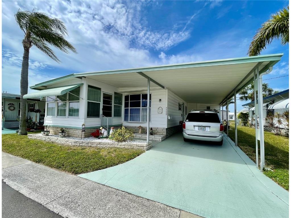 34222 Canal Drive N Pinellas Park FL 33781 TB8368527 image1