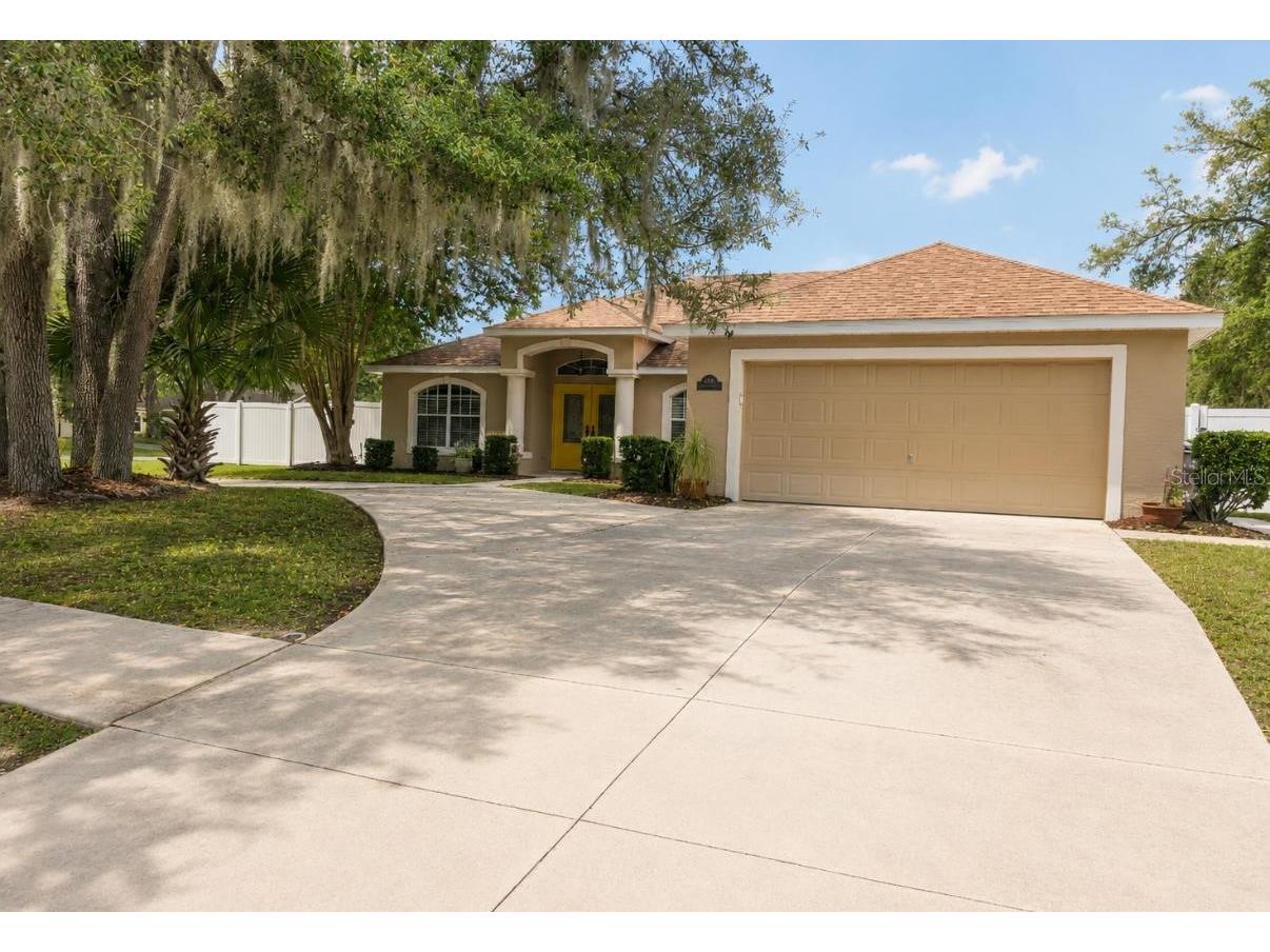 34224 Shadewood Circle Leesburg FL 34788 V4949786 image1