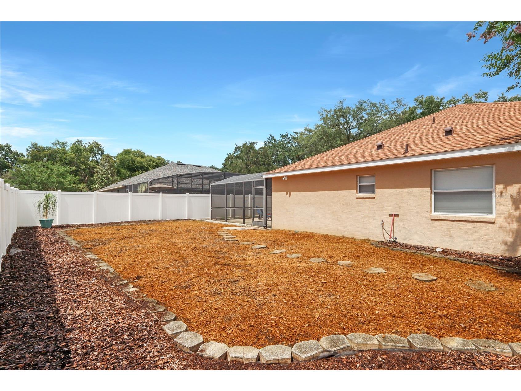 34224 Shadewood Circle Leesburg FL 34788 V4949786 image14